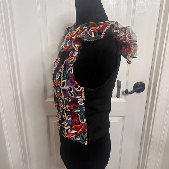 Anthropologie Peachypeach Embroidered Floral Ruffle Sleeve Top Size Small NWT‎ - Picture 8 of 11